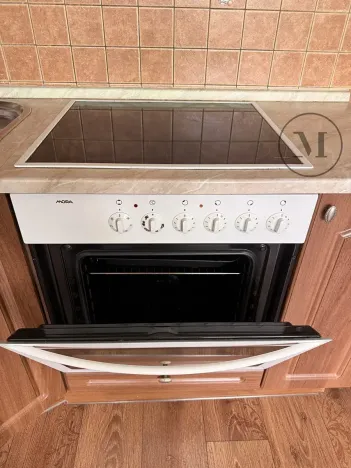 Pronájem bytu 2+kk, České Budějovice, J. Opletala, 38 m2