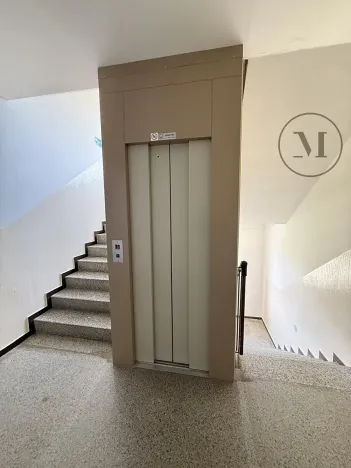 Pronájem bytu 2+kk, České Budějovice, J. Opletala, 38 m2
