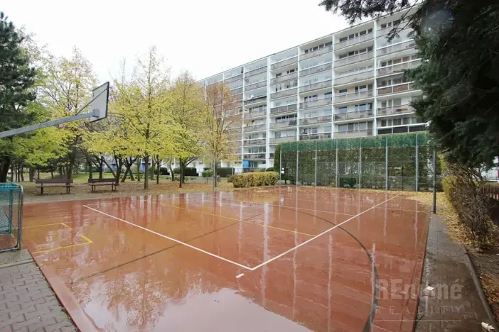 Pronájem bytu 3+1, Praha - Petrovice, Frostova, 78 m2