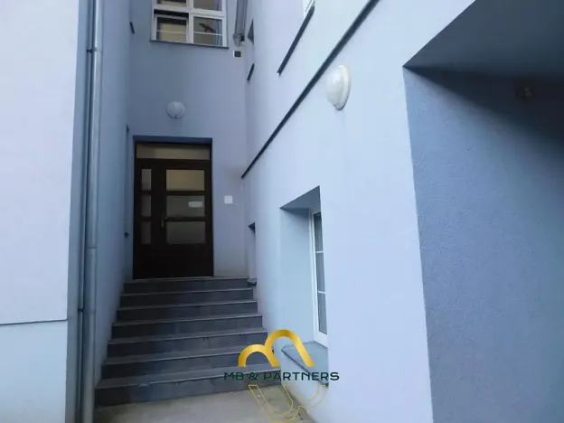 Pronájem bytu 2+kk, Praha - Michle, Adamovská, 42 m2