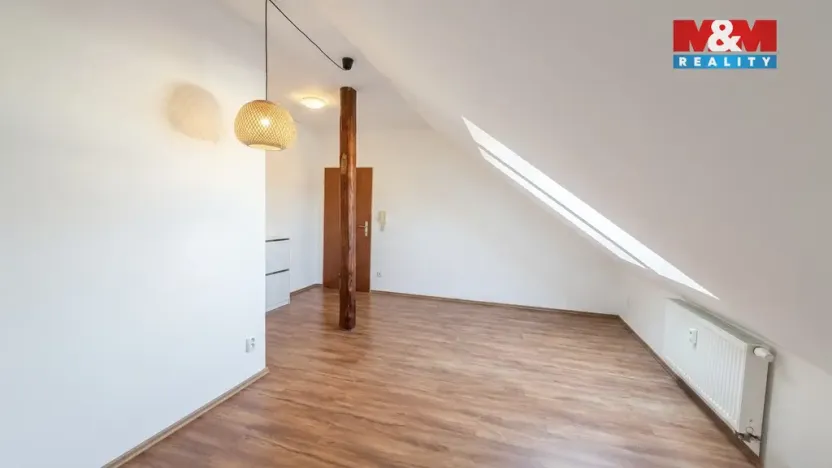 Pronájem bytu 1+kk, Olomouc - Hodolany, Zeyerova, 22 m2