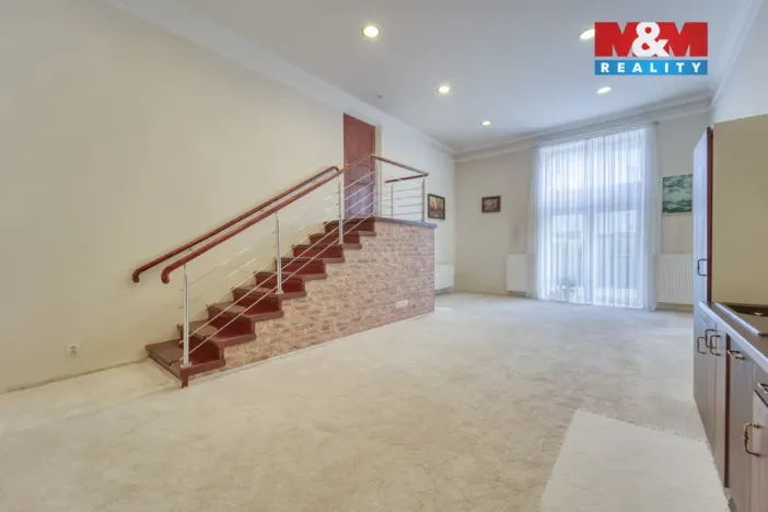 Prodej rodinného domu, Chodová Planá, Pivovarská, 254 m2