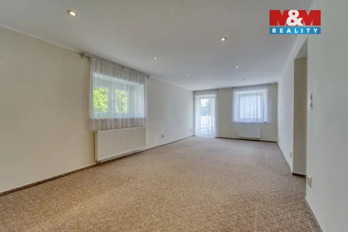 Prodej rodinného domu, Chodová Planá, Pivovarská, 254 m2