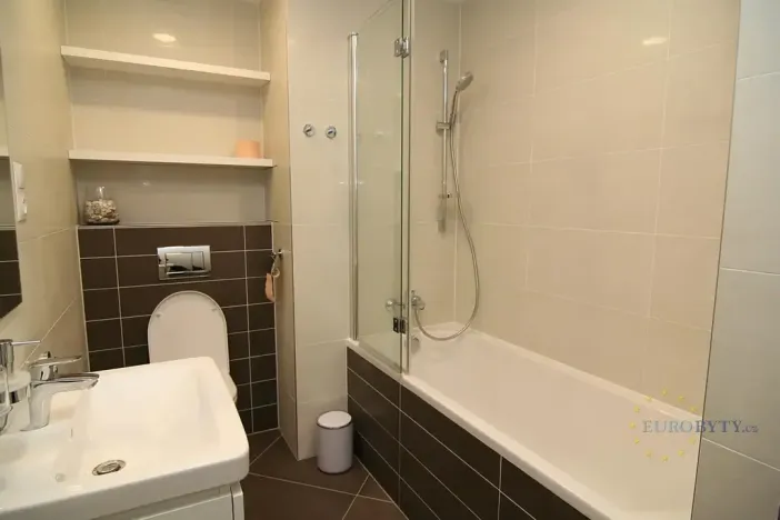 Pronájem bytu 2+kk, Praha - Kamýk, Kramperova, 64 m2