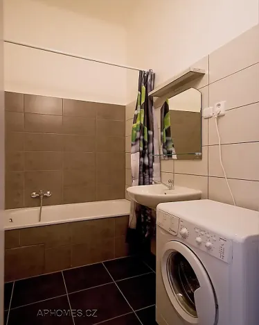 Pronájem bytu 3+1, Praha - Vinohrady, Slezská, 100 m2
