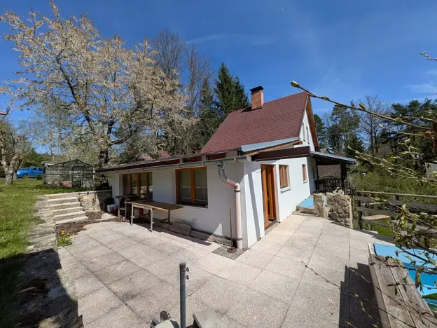 Prodej chaty, Lásenice, 120 m2