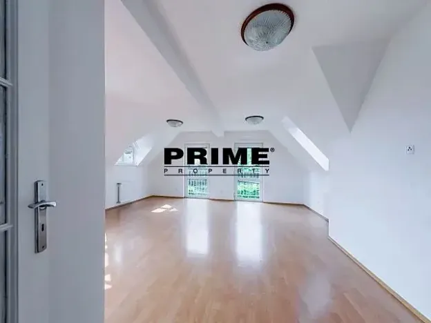 Pronájem rodinného domu, Praha - Nebušice, K vinicím, 251 m2