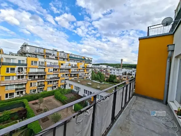 Pronájem bytu 2+kk, Praha - Vysočany, Kabešova, 53 m2