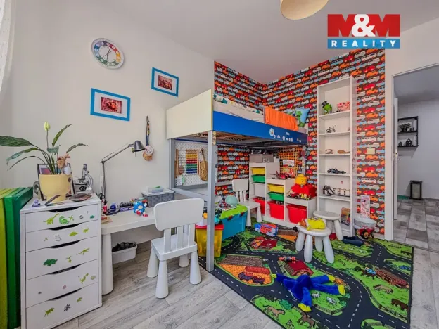 Prodej bytu 3+1, Mělník, Kosmonautů, 62 m2