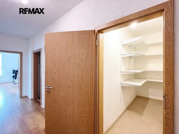 Pronájem bytu 3+kk, Praha - Stodůlky, Svitákova, 70 m2