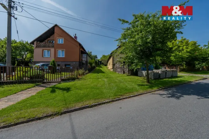 Prodej pozemku pro bydlení, Loučka, 1104 m2
