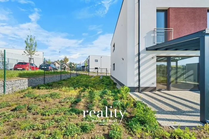 Pronájem bytu 2+kk, Jihlava, Na Nivách, 56 m2