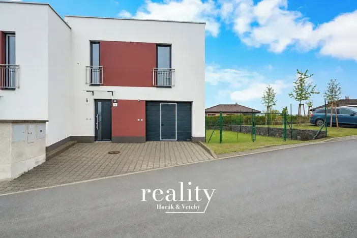 Pronájem bytu 2+kk, Jihlava, Na Nivách, 56 m2