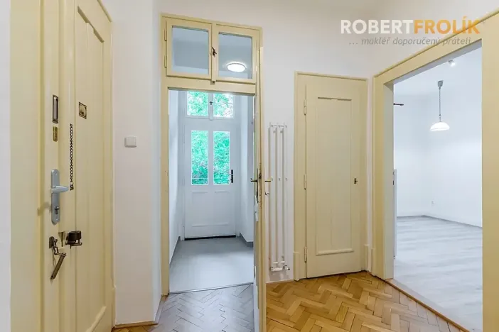 Pronájem bytu 2+1, Praha - Dejvice, Svatovítská, 75 m2