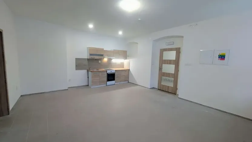 Pronájem bytu 3+kk, Peruc, U Koupaliště, 73 m2