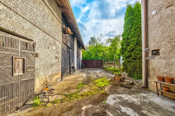 Prodej rodinného domu, Chleby, 303 m2