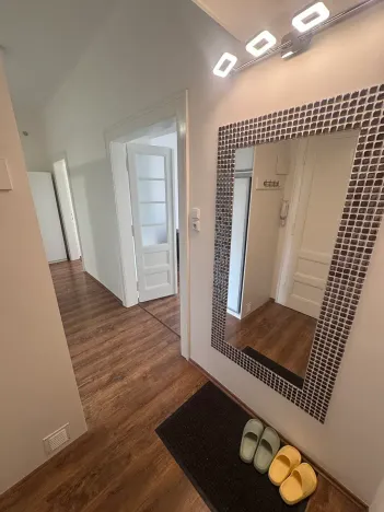 Pronájem bytu 2+1, Praha - Vinohrady, Moravská, 61 m2