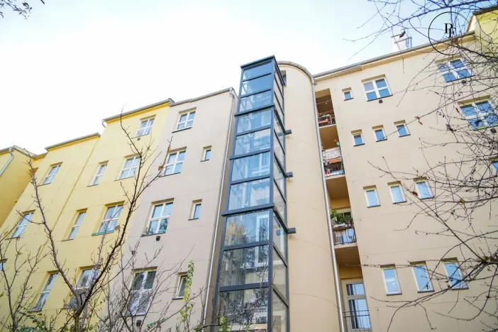 Pronájem bytu 2+kk, Praha - Bubeneč, Terronská, 63 m2