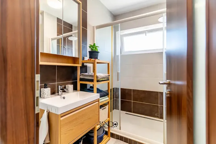 Prodej bytu 3+kk, Kobylnice, U Splavu, 73 m2