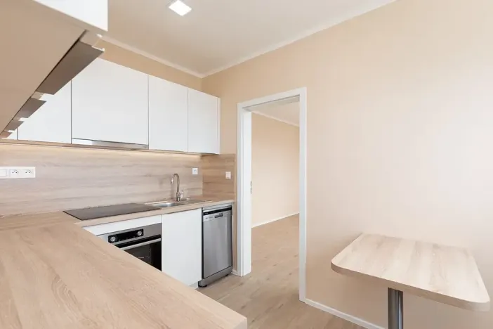 Pronájem bytu 2+1, Opava, Černá, 43 m2