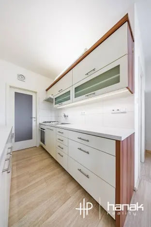 Pronájem bytu 3+1, Olomouc, Nešporova, 60 m2