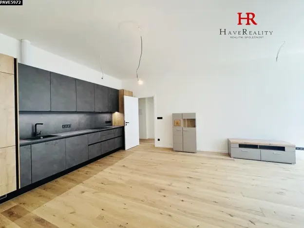 Pronájem bytu 2+kk, Benešov, Tyršova, 77 m2