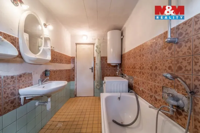 Prodej rodinného domu, Kostelec nad Černými lesy - Svatbín, 171 m2