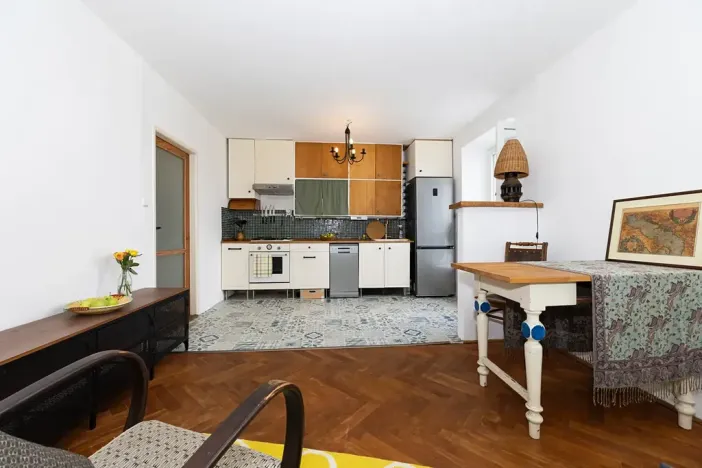 Prodej bytu 2+1, Praha - Břevnov, Bělohorská, 70 m2