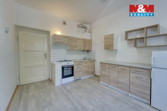 Pronájem bytu 1+1, Plzeň - Jižní Předměstí, Lukavická, 38 m2