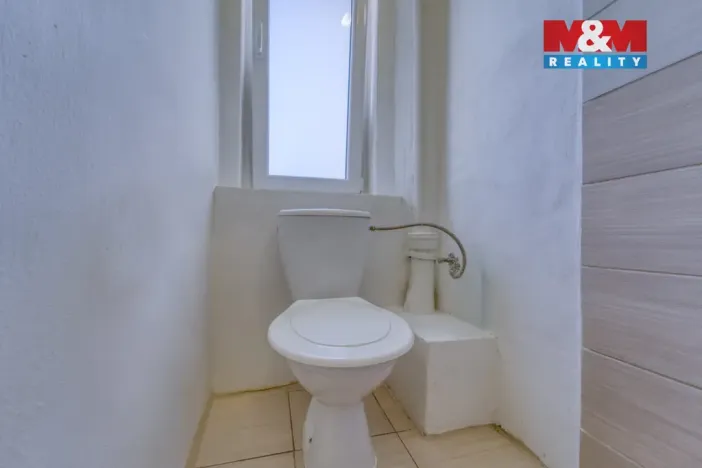 Pronájem bytu 1+1, Plzeň - Jižní Předměstí, Lukavická, 38 m2