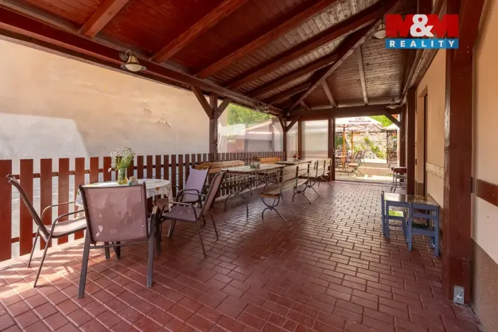 Prodej ubytování, Brandýs nad Orlicí, Husova, 340 m2