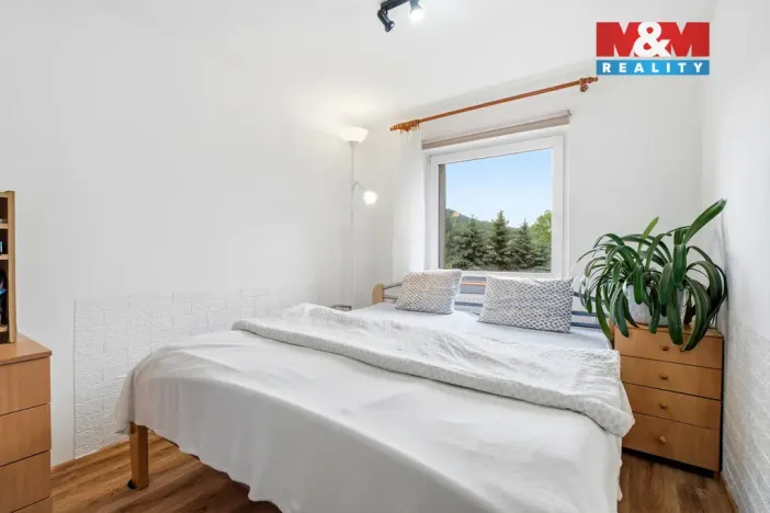 Prodej rodinného domu, Děčín - Děčín XXXI-Křešice, Klicperova, 90 m2