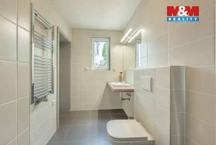 Prodej rodinného domu, Praha - Suchdol, K Roztokům, 160 m2