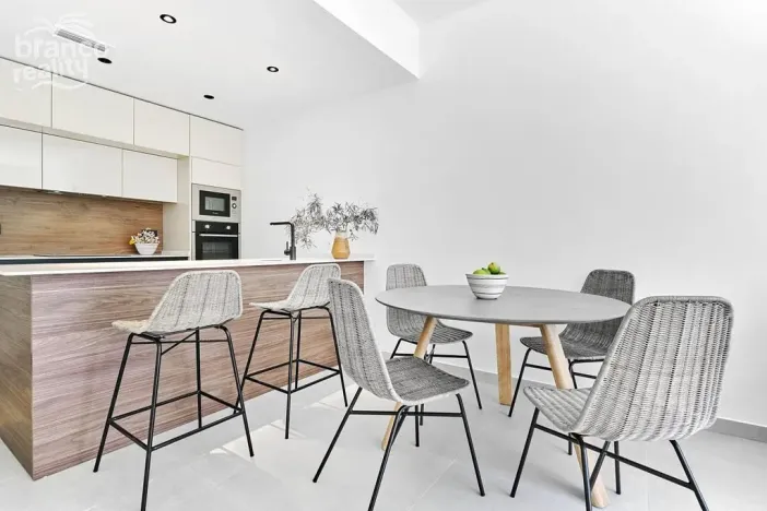 Prodej rodinného domu, Torrevieja, Alicante, Španělsko, 106 m2