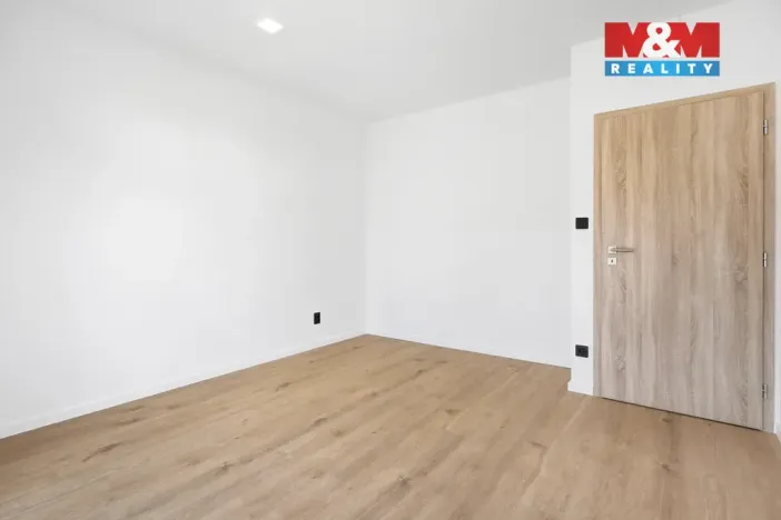 Prodej rodinného domu, Mcely, 101 m2