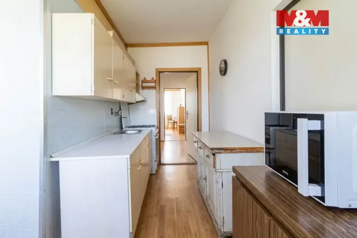 Prodej bytu 3+1, Praha - Kamýk, Zárubova, 78 m2