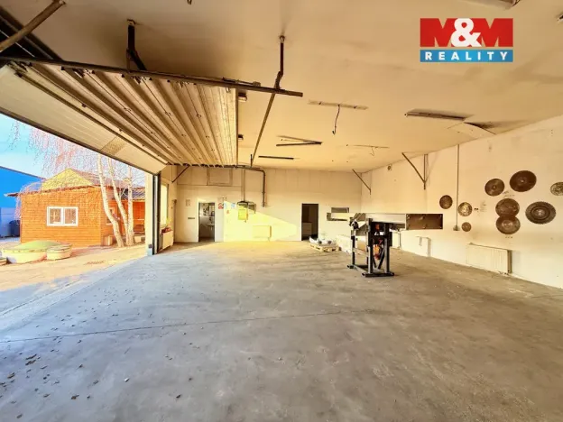 Prodej obchodního prostoru, Lysá nad Labem, 317 m2