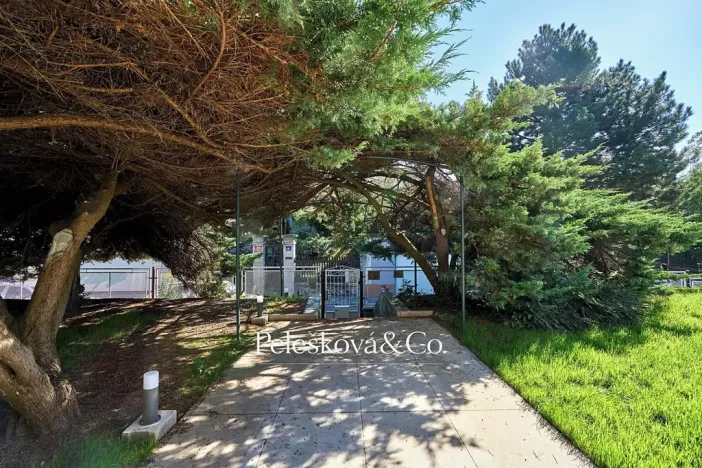 Pronájem rodinného domu, Praha - Braník, V malých domech I, 300 m2