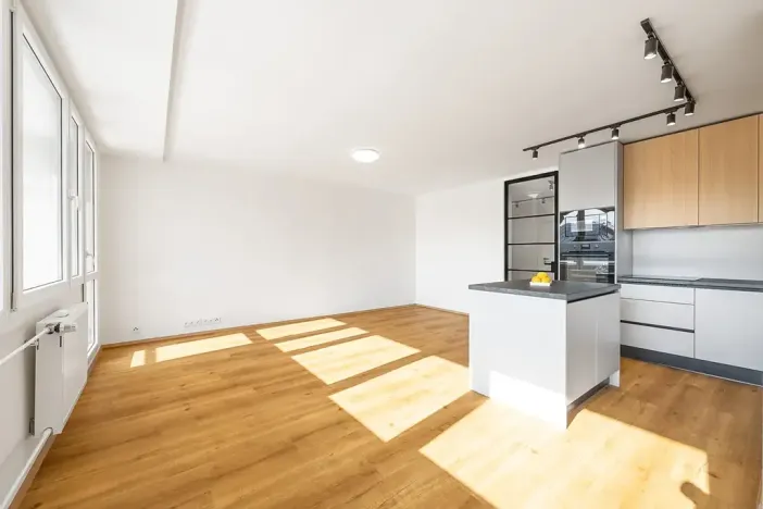 Prodej bytu 3+kk, Praha - Žižkov, Roháčova, 79 m2