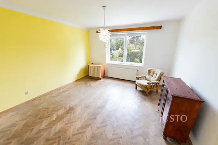 Prodej bytu 2+1, Kroměříž, Jiráskova, 63 m2