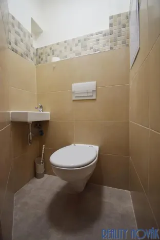 Prodej bytu 3+kk, Praha - Žižkov, Chvalova, 78 m2