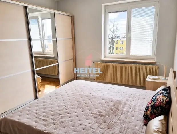 Pronájem bytu 2+1, Olomouc, Fibichova, 70 m2