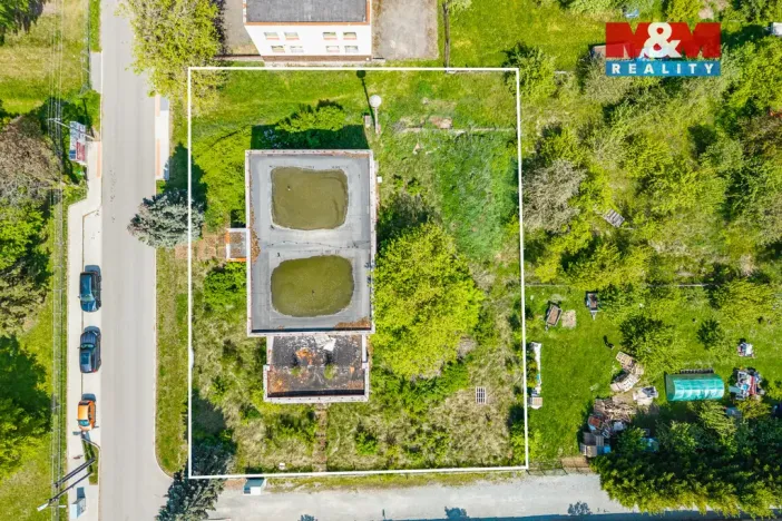 Prodej obchodního prostoru, Mirotice, Školní, 700 m2