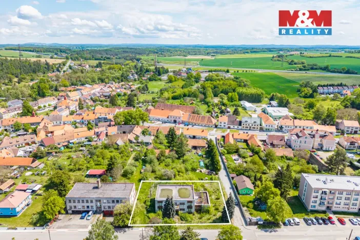 Prodej obchodního prostoru, Mirotice, Školní, 700 m2