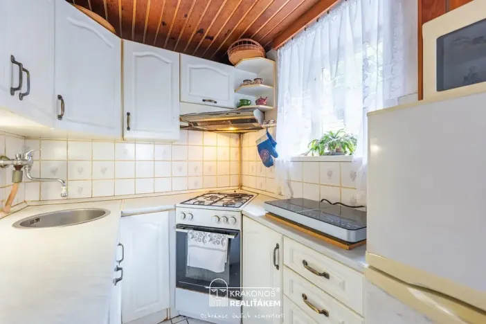 Prodej rodinného domu, Rouské, 216 m2