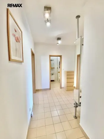 Pronájem bytu 2+kk, Beroun, Nad Paloučkem, 58 m2