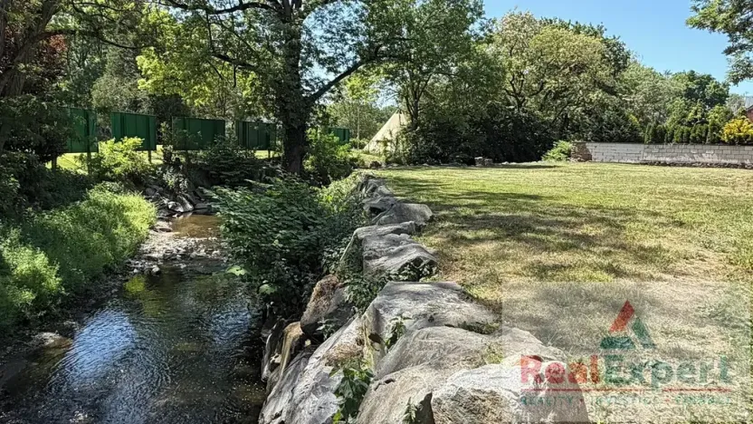 Prodej rodinného domu, Praha - Záběhlice, K prádelně, 950 m2