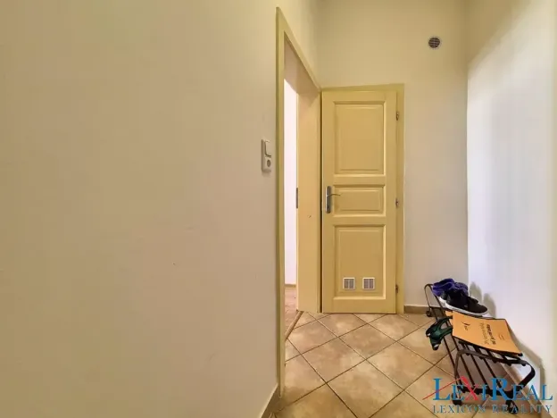 Pronájem bytu 2+kk, Praha - Nusle, Bělehradská, 35 m2