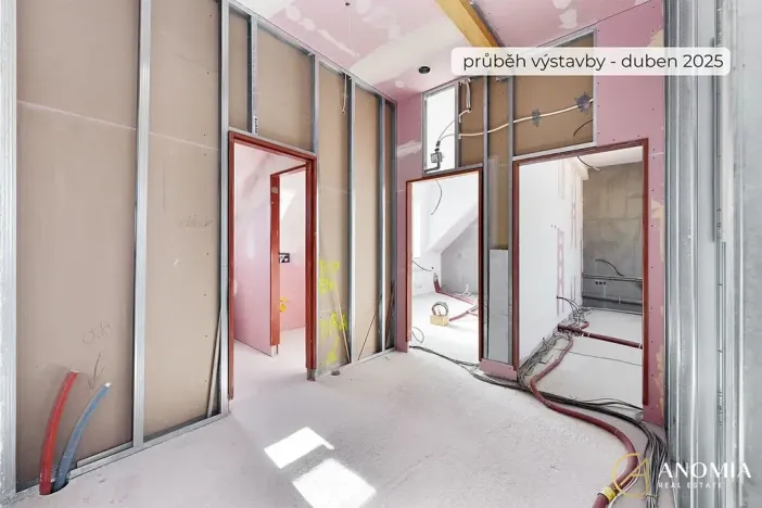 Pronájem ordinace, Praha - Vinoř, Mladoboleslavská, 92 m2