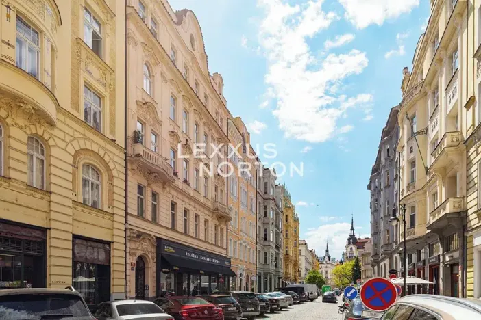 Prodej bytu 3+1, Praha - Staré Město, Vězeňská, 108 m2